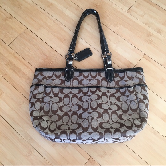 Coach Handbag - Picture 2 of 5